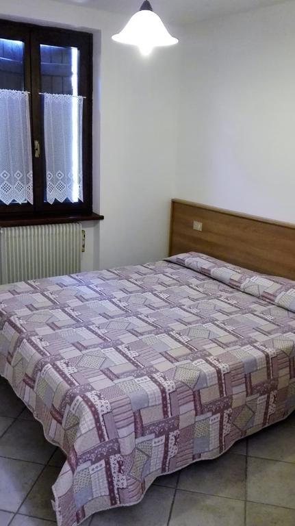 Вілла Pinzolocasa Екстер'єр фото